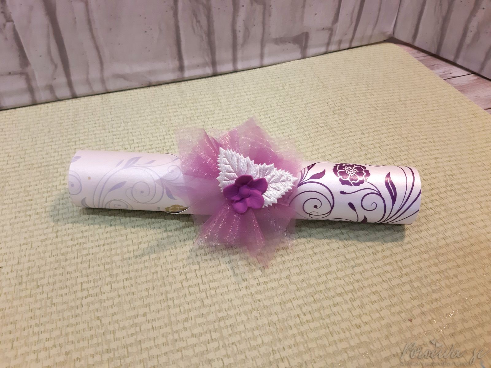 Rolica Vabilo za obletnico v rolici