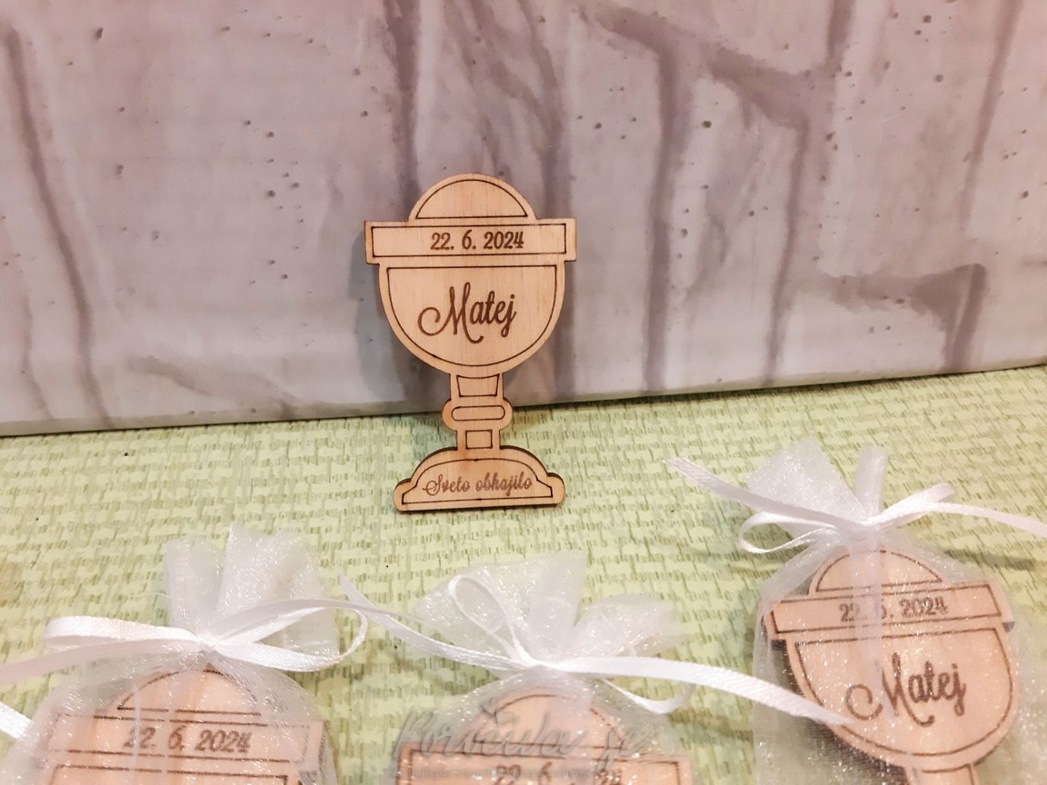 Leseni magnet kelih Leseni magnet kelih